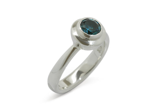 JW656 Gemstone Ring, White Gold & Platinum